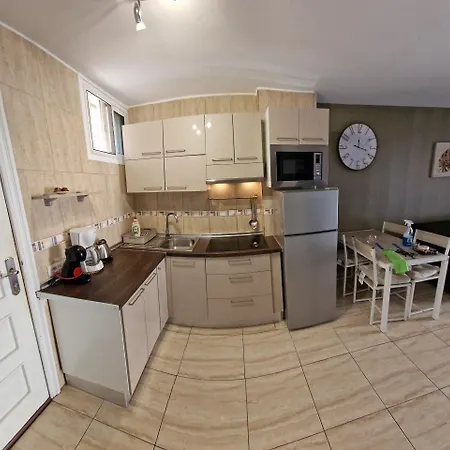 Eldorado Patricia Studio 아파트 플라야데라스아메리카스